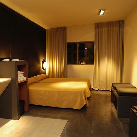Hotel Ciutat Igualada ภายนอก รูปภาพ